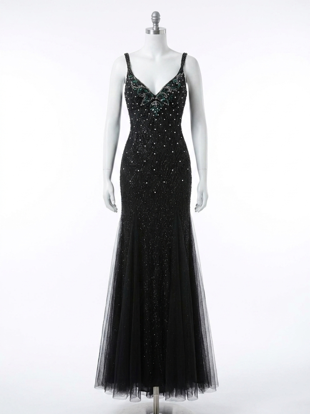 NEW MAC DUGGAL form-fitting beaded evening gown in black